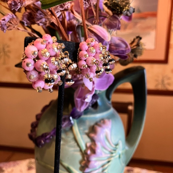 JAPAN EARRINGS MOVEABLE DETAILS - Picture 10 of 13